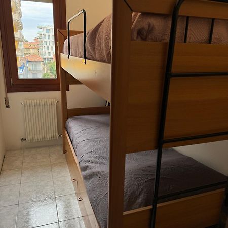 Ferienwohnung App. Marcopolo - 100Mt Dal Mare Lido di Jesolo Exterior foto