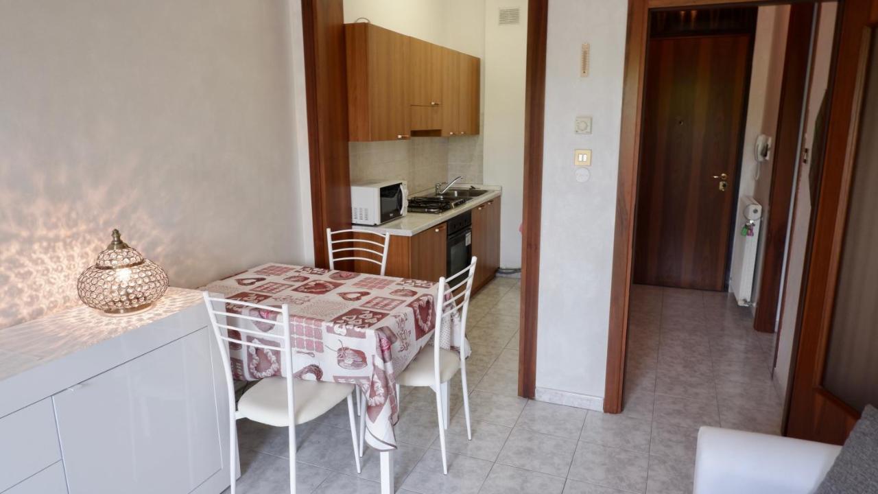 Ferienwohnung App. Marcopolo - 100Mt Dal Mare Lido di Jesolo Exterior foto